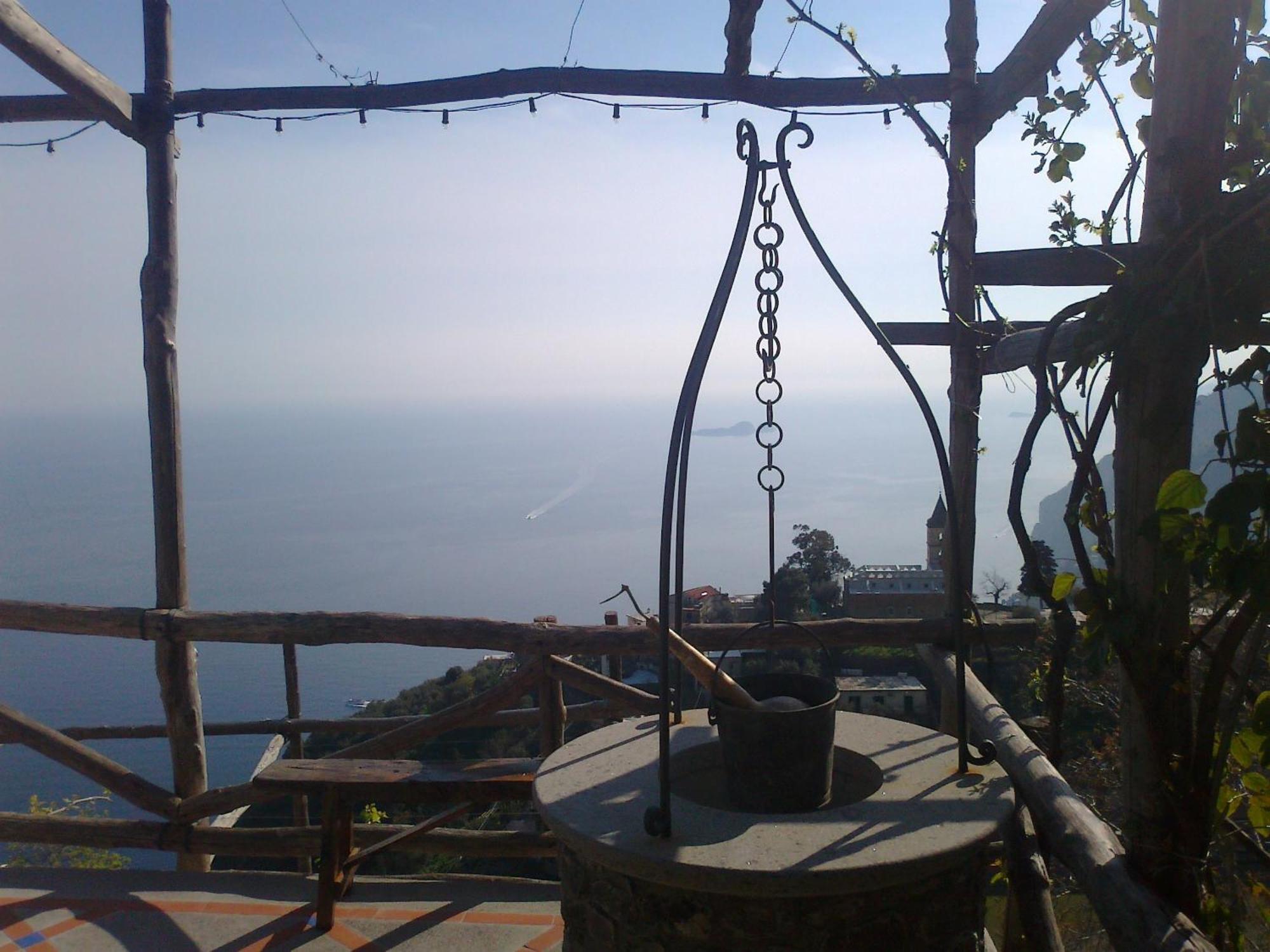 Le Ghiande Bed & Breakfast Positano Exterior photo